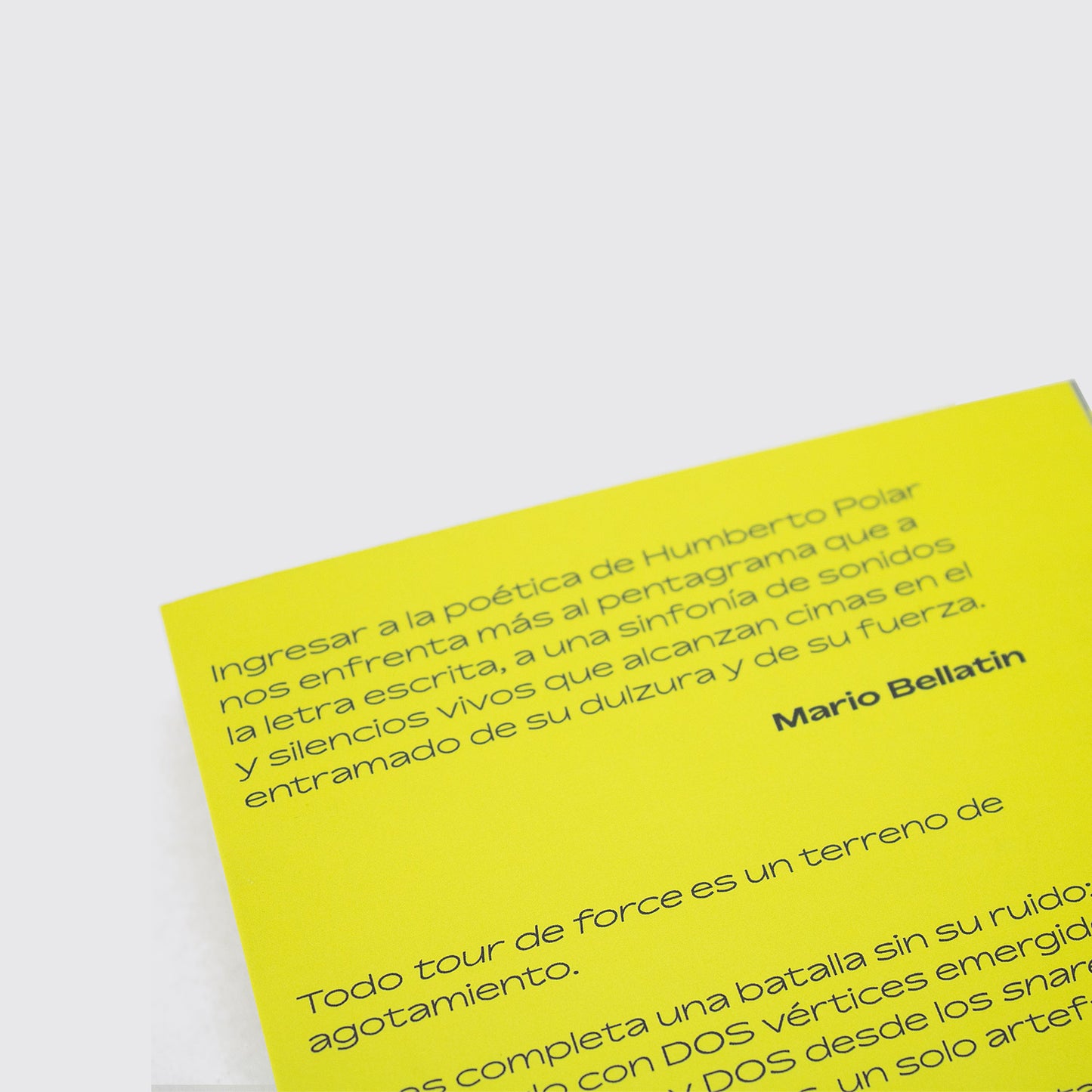 LIBRO / NO ES COMPLETA UNA BATALLA SIN SU RUIDO. Humberto Polar