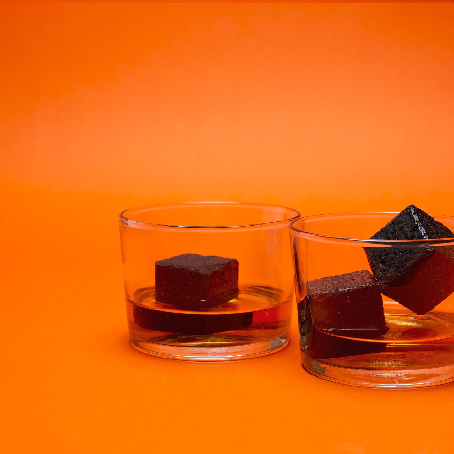 HIELO PIEDRA CUBO