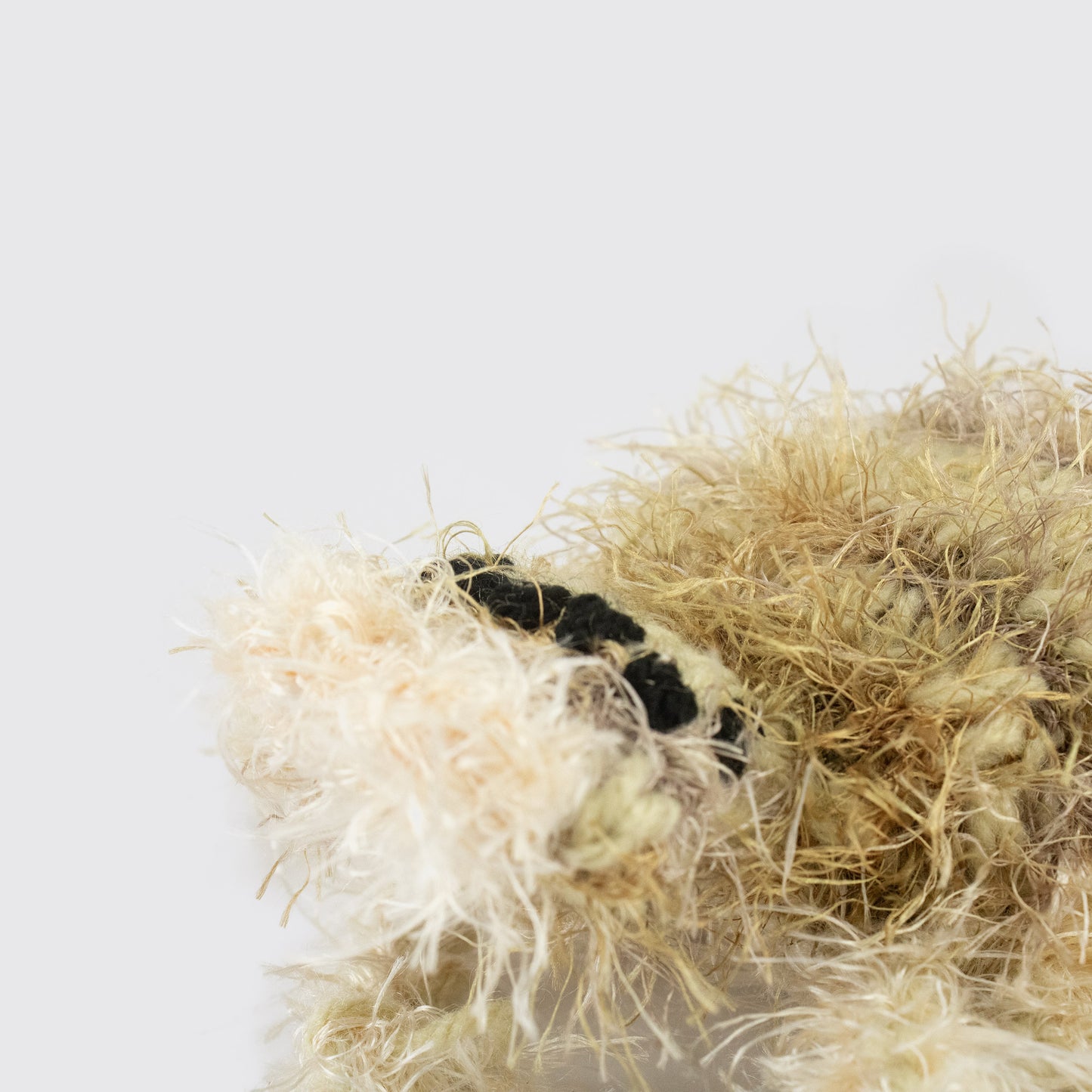 PELUCHE / ARAÑA SALTARINA