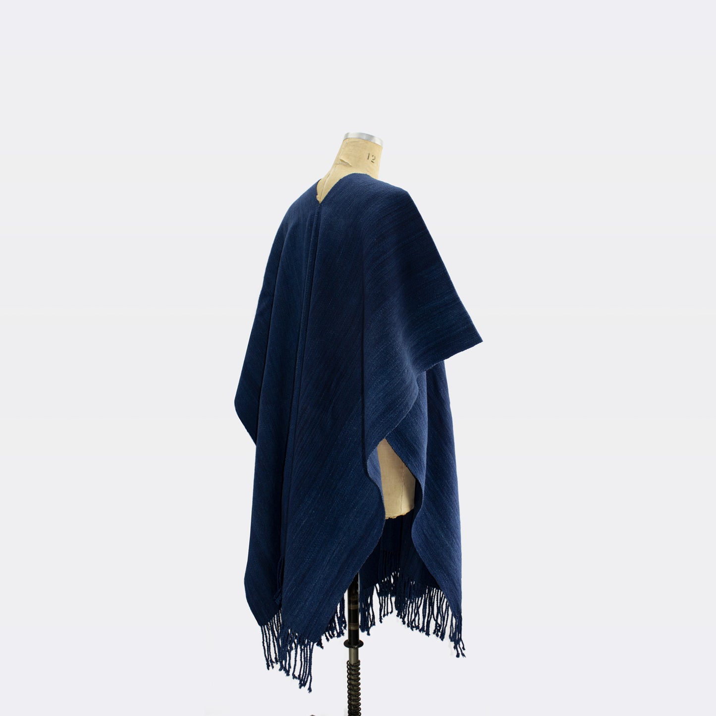 PONCHO ÍNDIGO