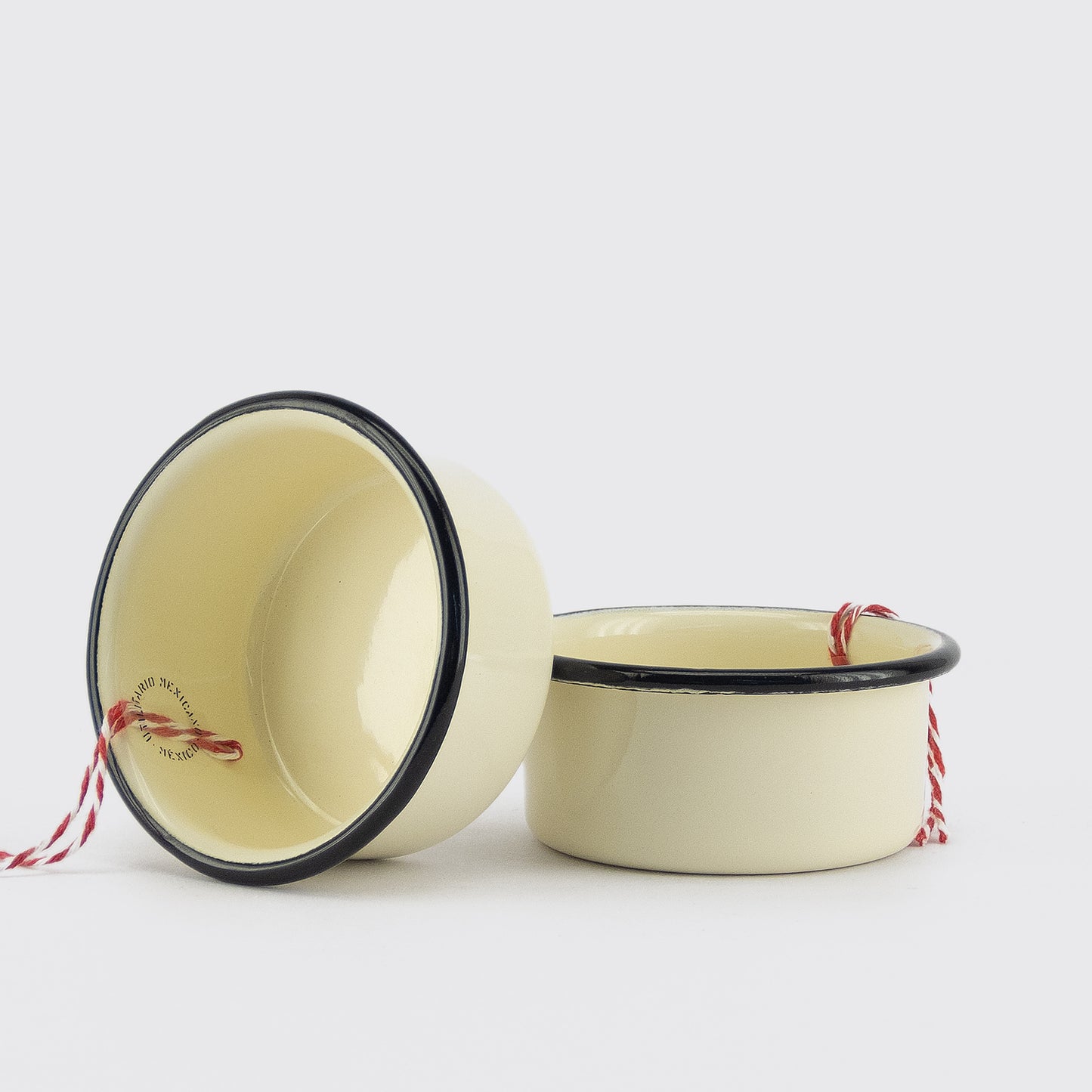 SALSERO M8 / CREMA