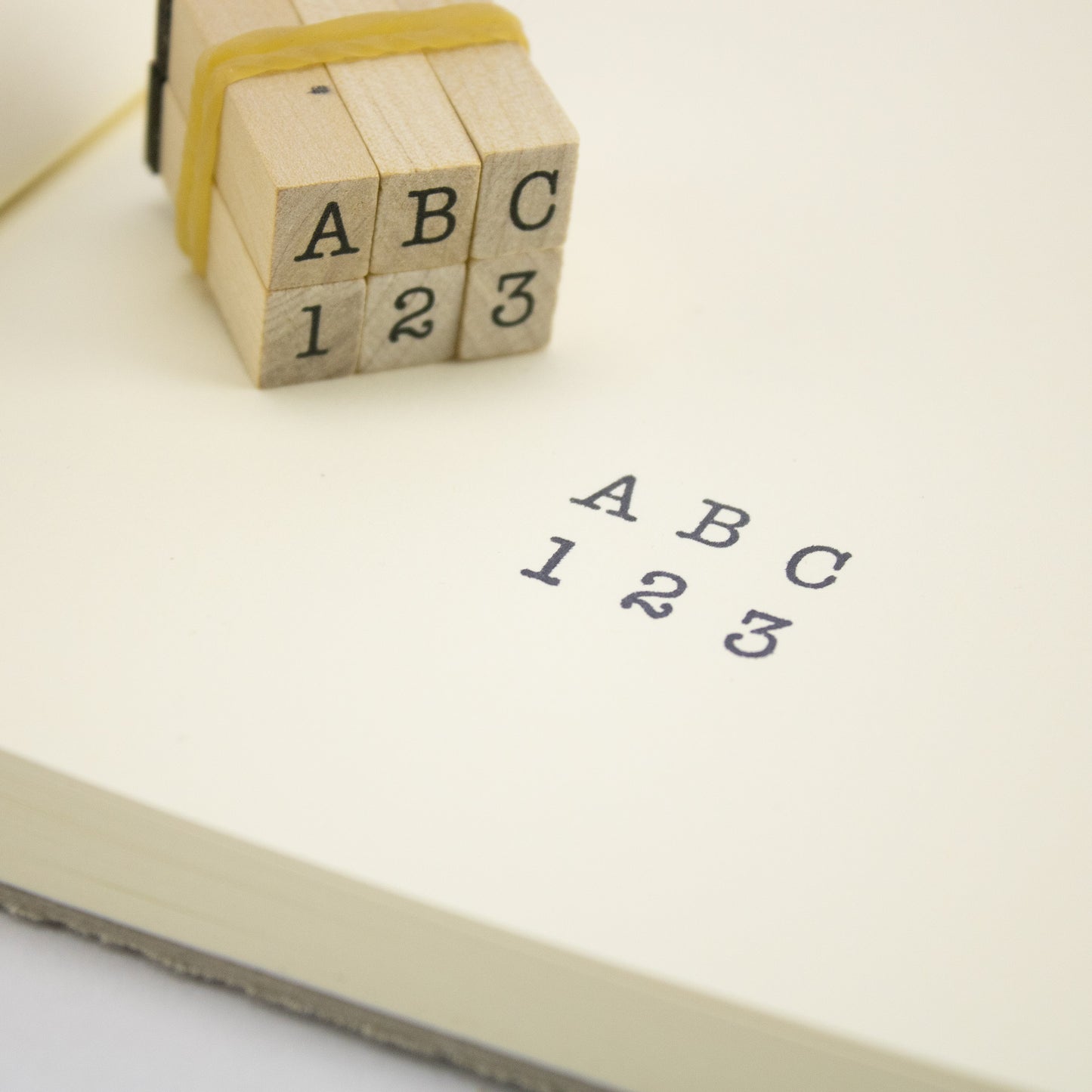 ALPHABET / SERIF STAMP SET